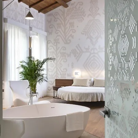 Casa Clat 5*